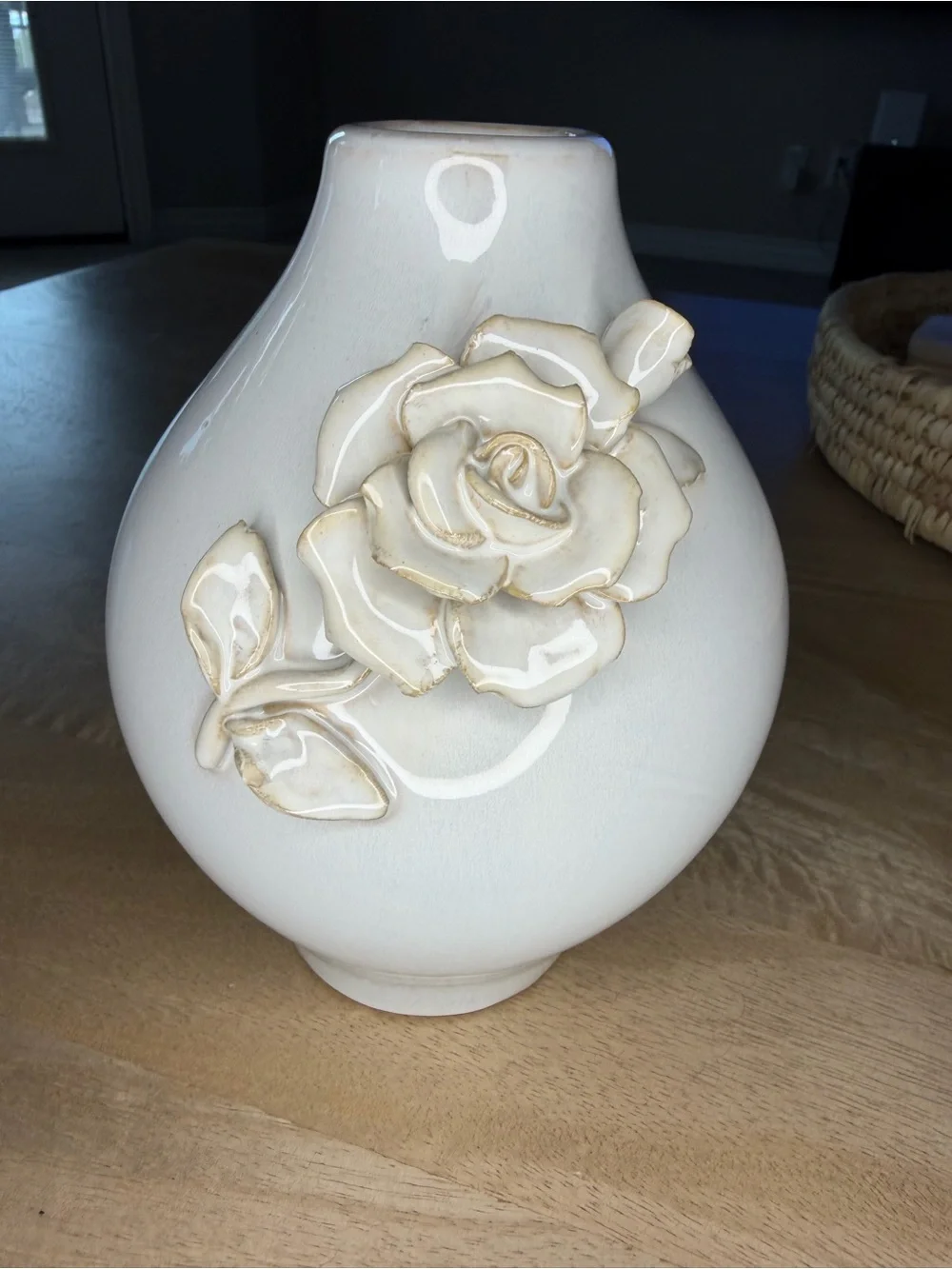 Decorative Creamy Off-White Ceramic Rose Accent Vase - Unbranded